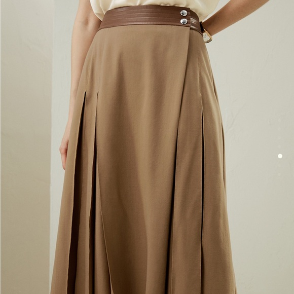 Merino Wool Wrap Midi Skirt - Picture 9 of 11